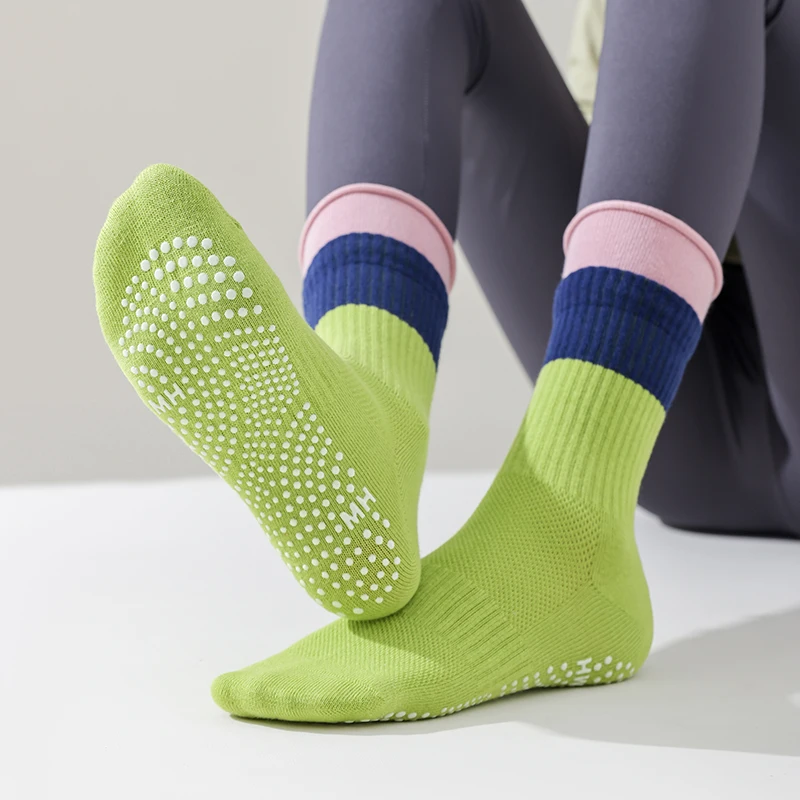 Calzini da yoga antiscivolo in - Home Gym Floor recensione e prezzo